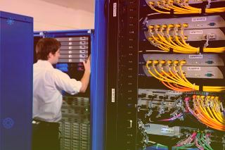 马斯克:特斯拉有意向其他汽车制造商“开放更多源代码”