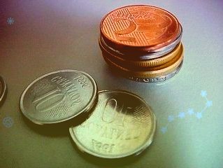 微博第一季度营收4.14亿美元月活用户5.93亿